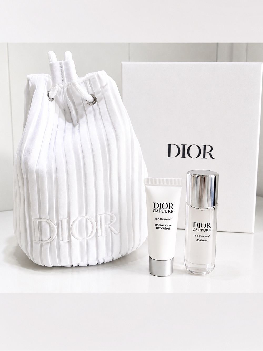 Dior Beauty Gift Set Pouch + Capture Le Srum & Crme W/ Dior Box